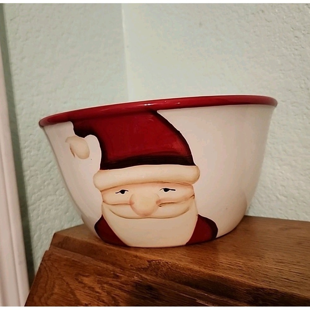 Oneida Jolly Santa Christmas 9.75" Serving Bowl Debbie Taylor-Kerman Earthenware